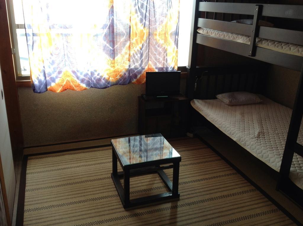 Buddha Guest House Shirahama Onsen 客房 照片